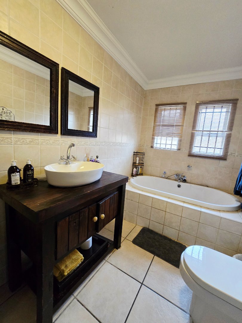 3 Bedroom Property for Sale in Wilkoppies North West